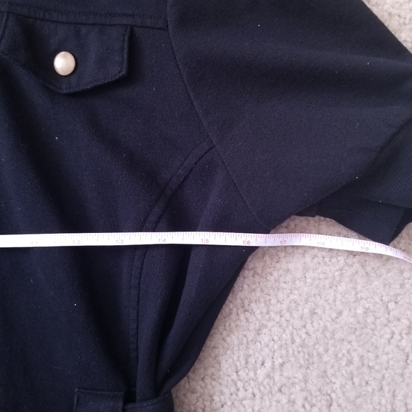 Black Short Sleeve Utility Jacket Hoodie Sweater - Picture 9 of 9